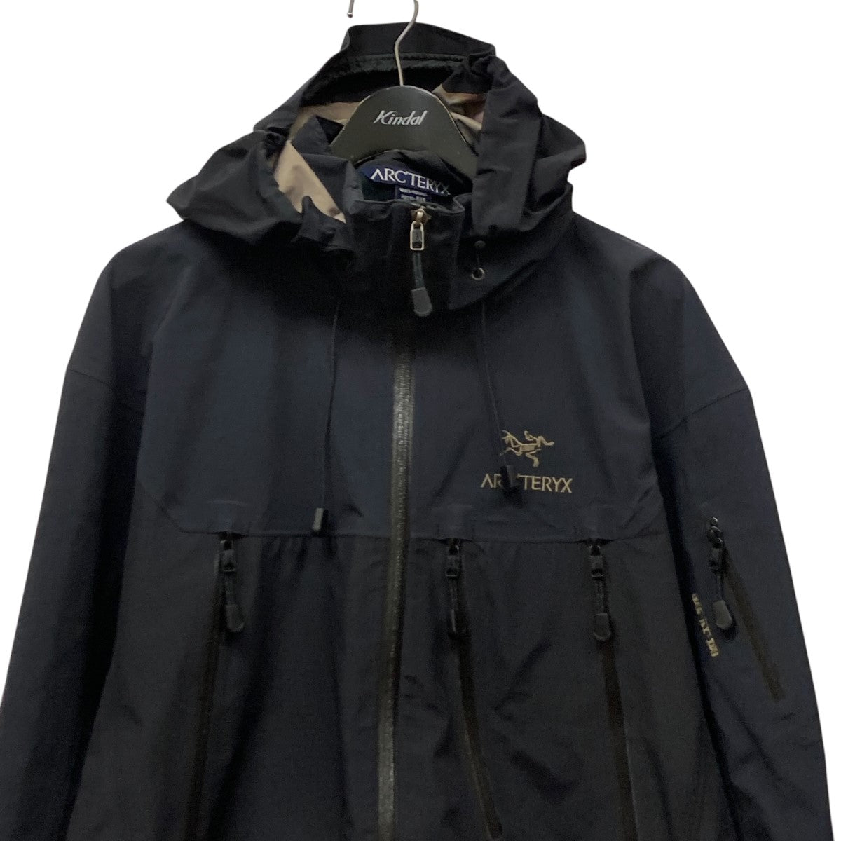 ARC'TERYX(アークテリクス) ThetaナイロンパーカーCA34438 CA34438 ブラック サイズ  L/G｜【公式】カインドオルオンライン ブランド古着・中古通販【kindal】