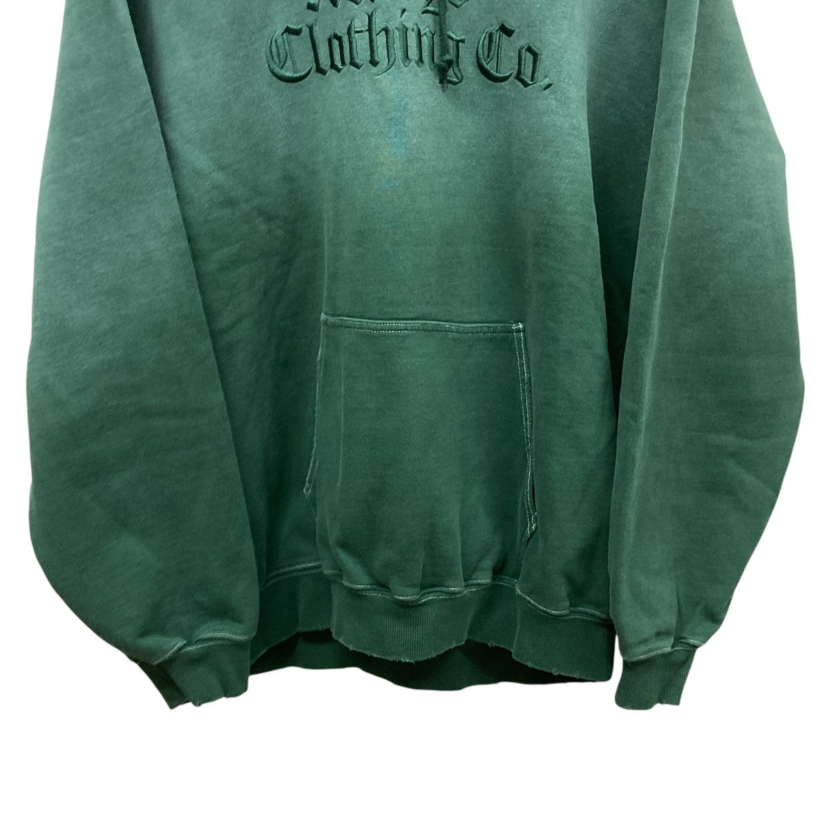 X-LARGE OLD ENGLISH BLEACHED HOODED SWEATSHIRTロゴ刺しゅうダメージ加工パーカー101234012005 古着・中古-4枚目のアイテム画像