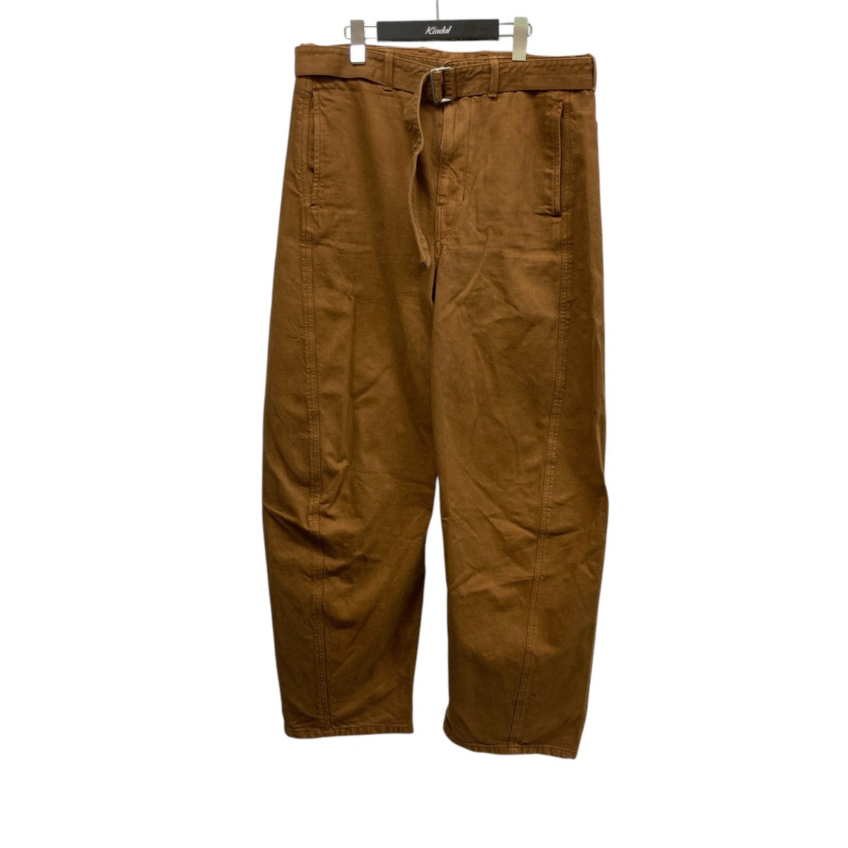 ルメールのTWISTED BELTED PANTS ベルテッドデニムパンツです。 LEMAIRE 古着・中古 ボトムス アイテム
