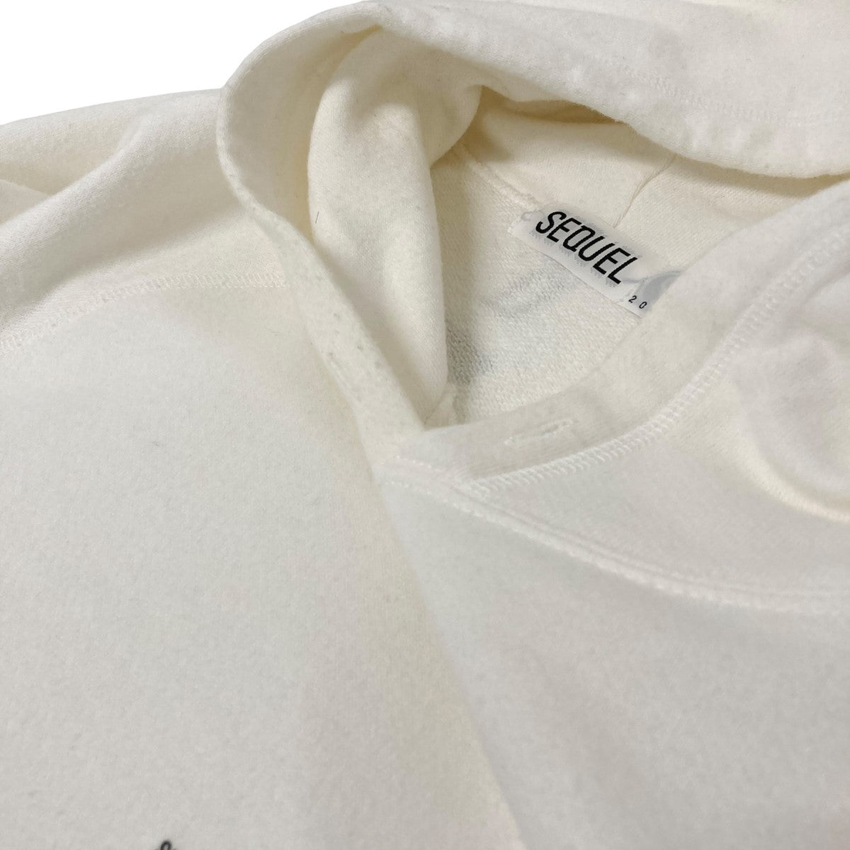 Sequel Snow White Hoodie M シークエル フーディー SEQUEL(シークエル) プルオーバーパーカー ホワイト サイズ XL