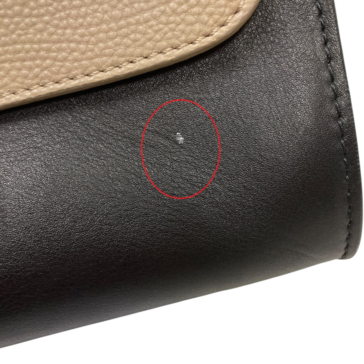 セリーヌのフィービー期 ショルダーバッグです。 CELINE 古着・中古 バッグ アイテム