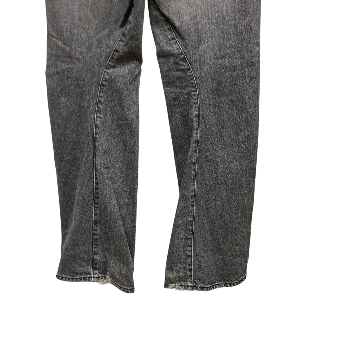 NVRFRGT(ネバーフォーゲット) 3D TWISTED JEANSセンターシ-ム
