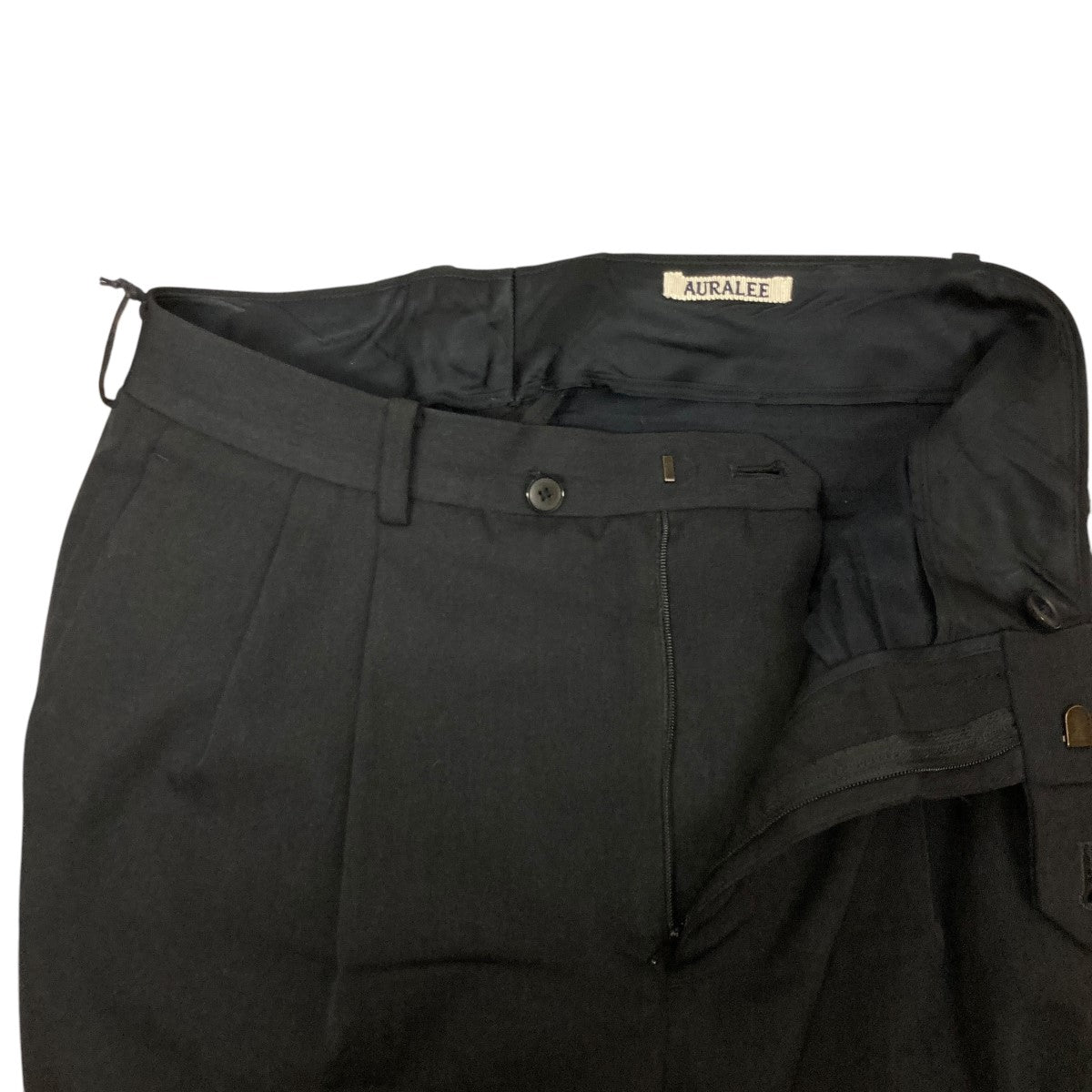 AURALEE(オーラリー) LIGHT WOOL MAX GABARDINE TWO-TUCK SLACKS