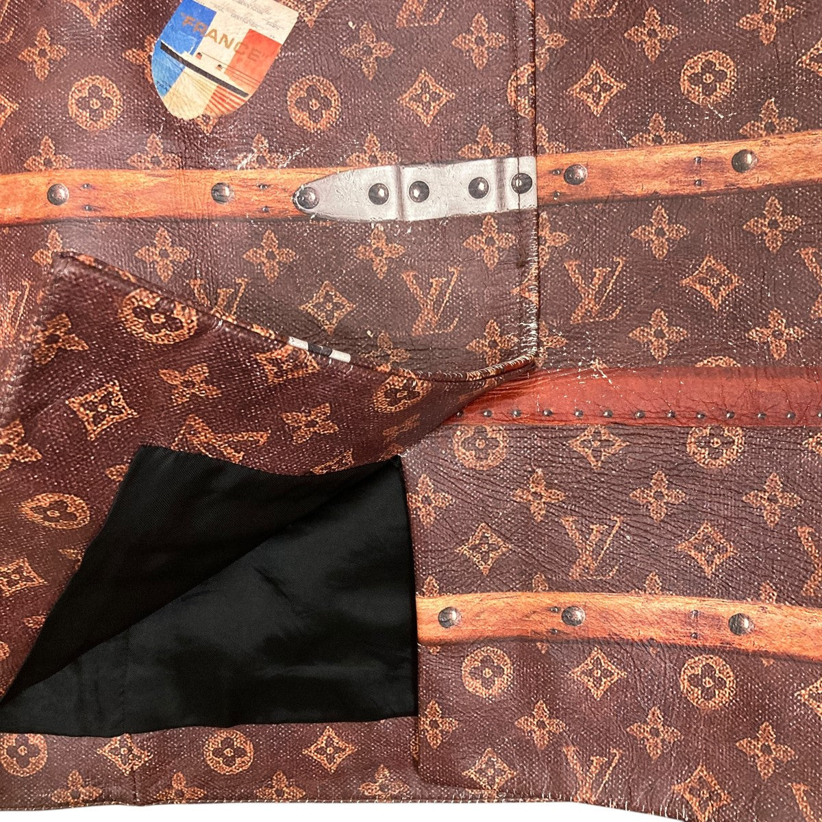 LOUIS VUITTON(ルイヴィトン) モノグラムレザースカートRW191W LWG