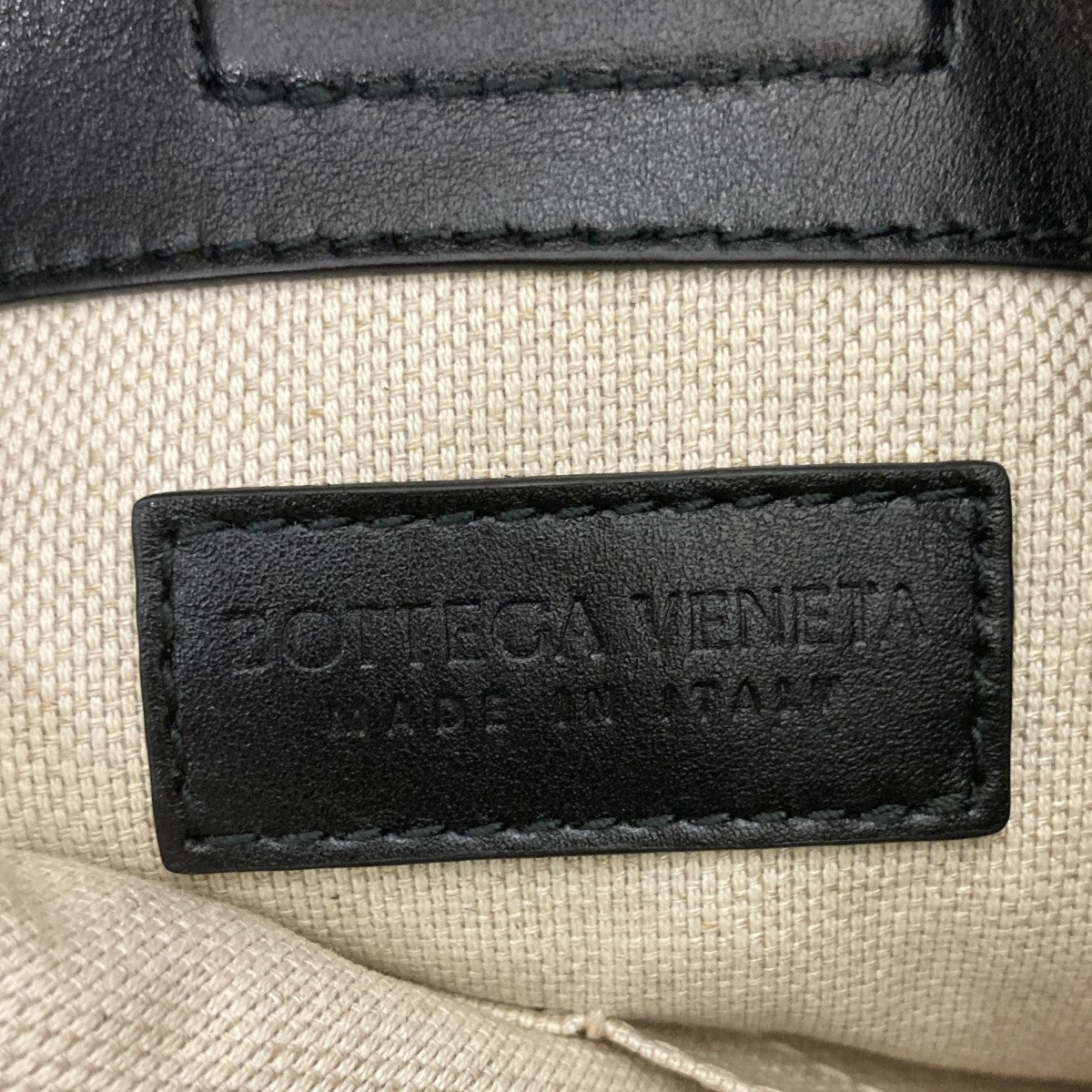 BOTTEGA VENETA(ボッテガヴェネタ) レザーショルダーバッグ