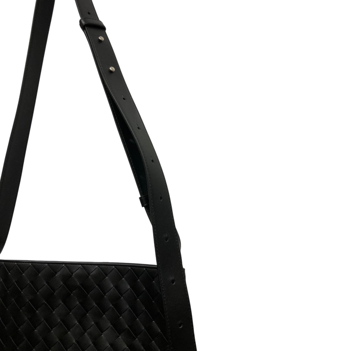 送料関税込★BOTTEGA VENETA★レザーショルダーバッグ★ブラック BOTTEGA VENETA(ボッテガヴェネタ) レザーショルダーバッグ
