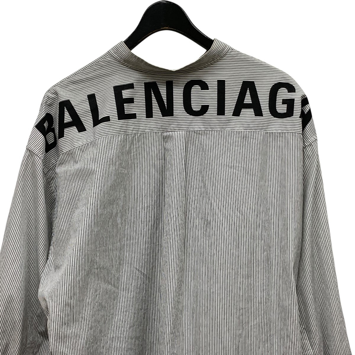 BALENCIAGA】バレンシアガ『バックロゴ リボン付き ストライプ