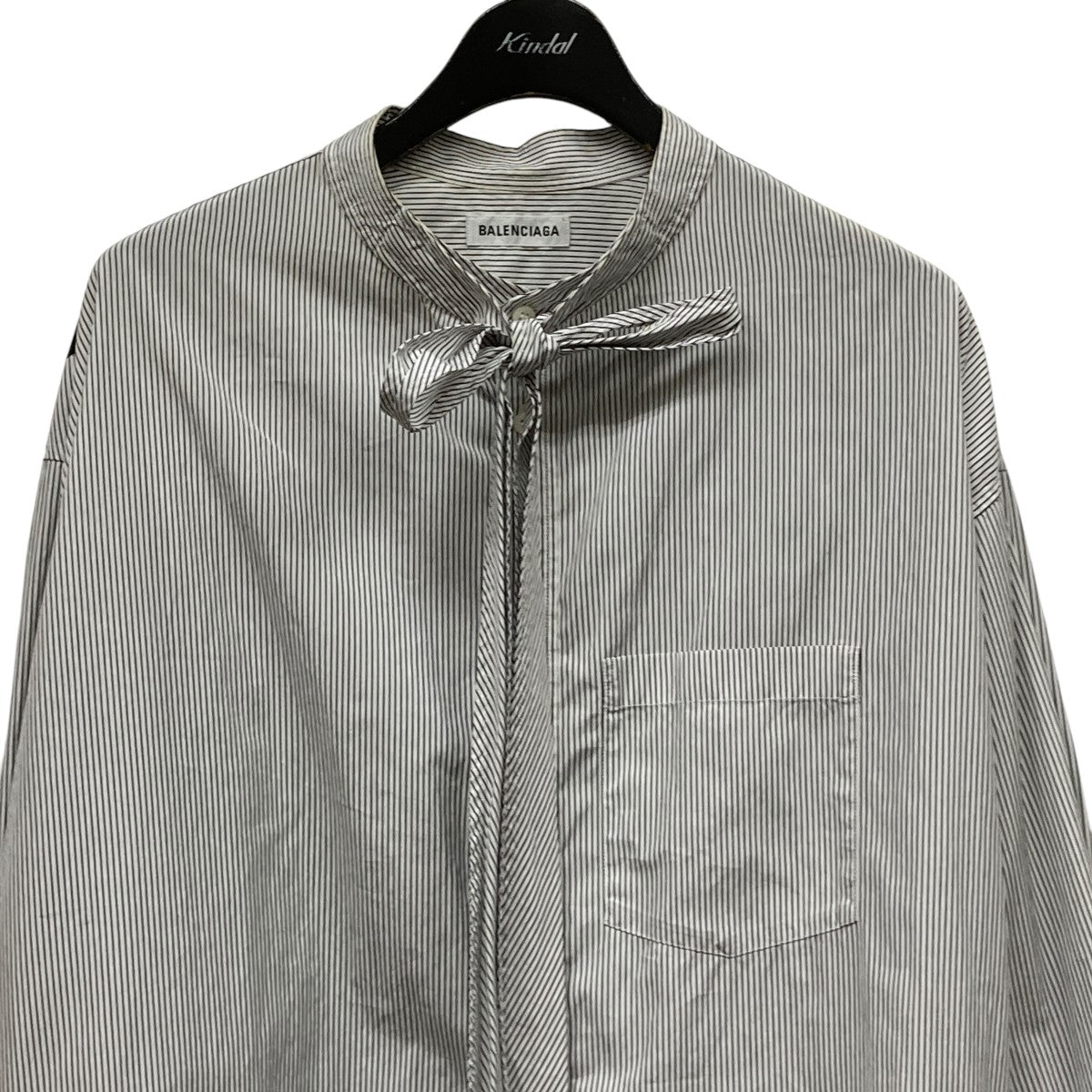 BALENCIAGA(バレンシアガ) ストライプボウタイ長袖シャツ520497