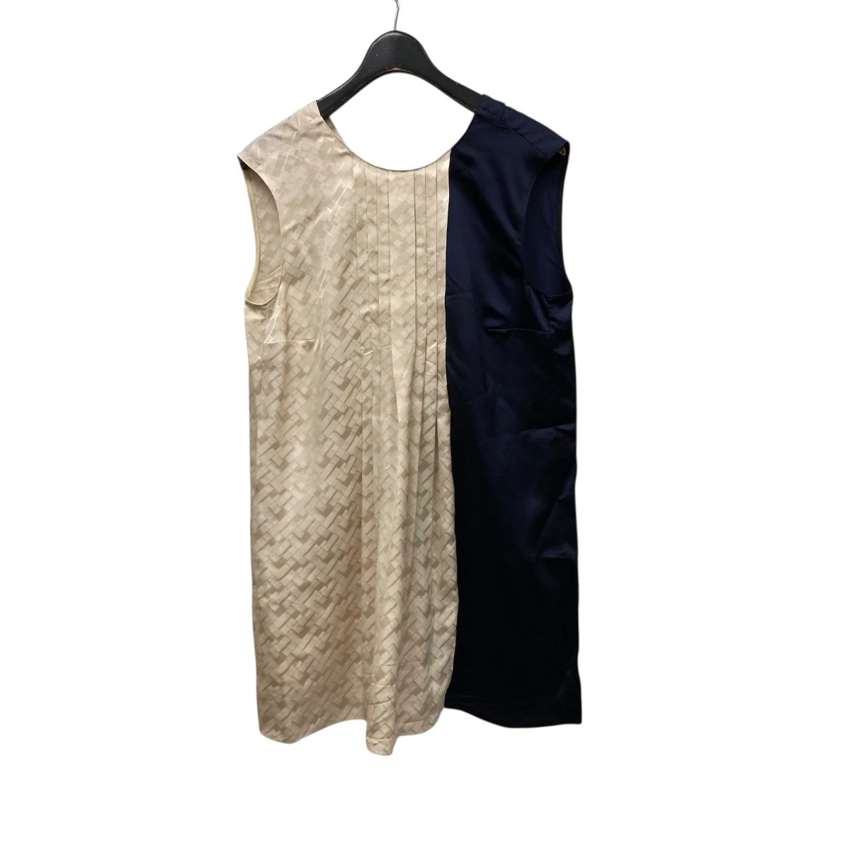 【値下げ】MARNI 22AW ドッキングノースリーブブラウス TTMA0101FQ UTV902 ベージュ×ネイビー サイズ：36 (中目黒店) MARNI(マルニ) 22AWドッキングノースリーブブラウスTTMA0101FQ