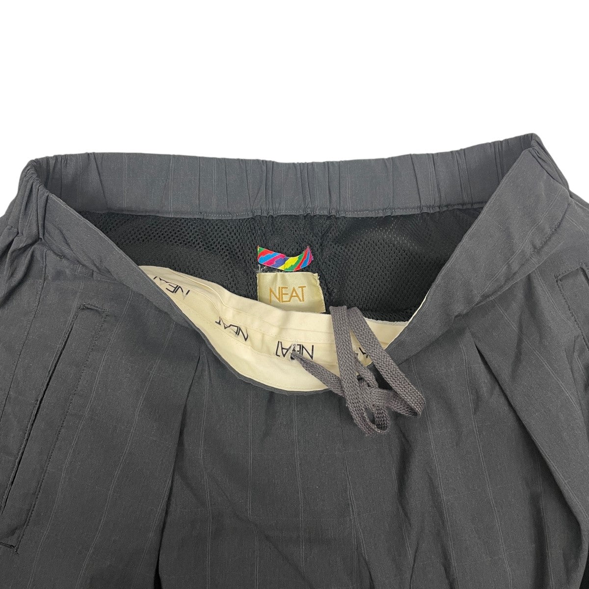 NEAT グレー スラックス ウール製 中古・古着通販】NEAT (ニート) スラックス グレー サイズ:44