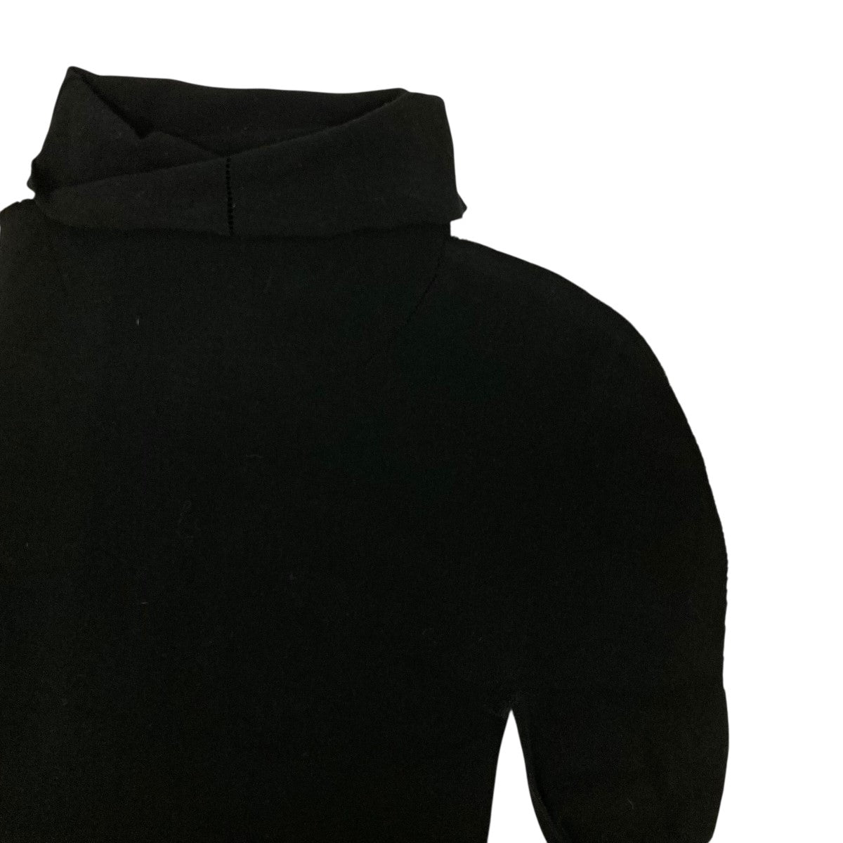 【値下げ】ISSEY MIYAKE ハイネックカットソー IM31KK904 ブラック サイズ：2 (中目黒店) ISSEY MIYAKE(イッセイミヤケ) ハイネックカットソーIM31KK904