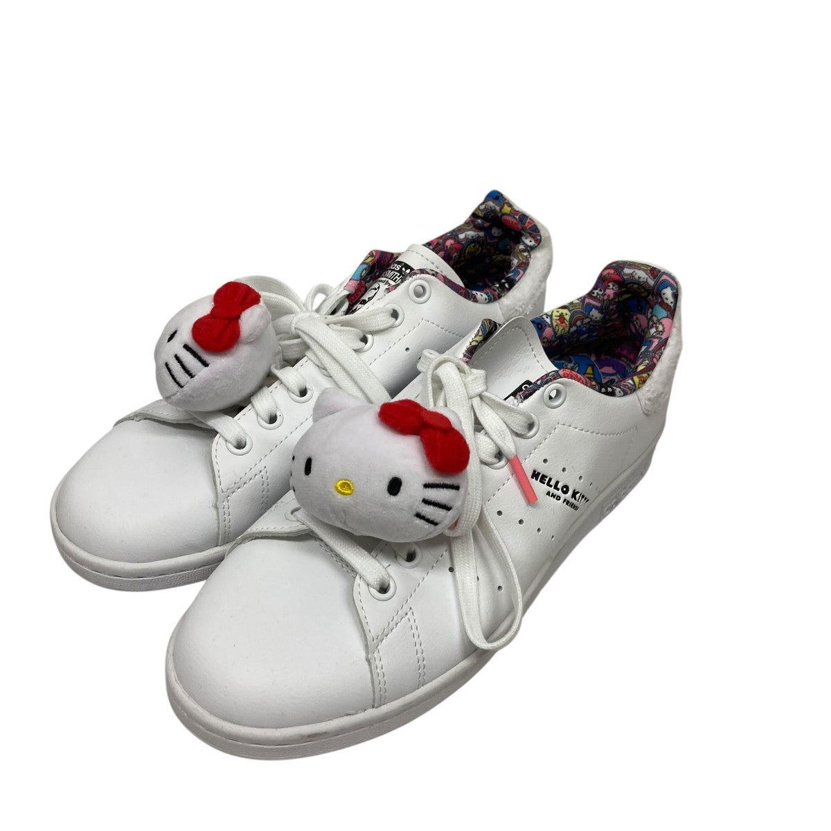 adidas×Sanrio キティちゃんローカットスニーカーHP9656 HP9656
