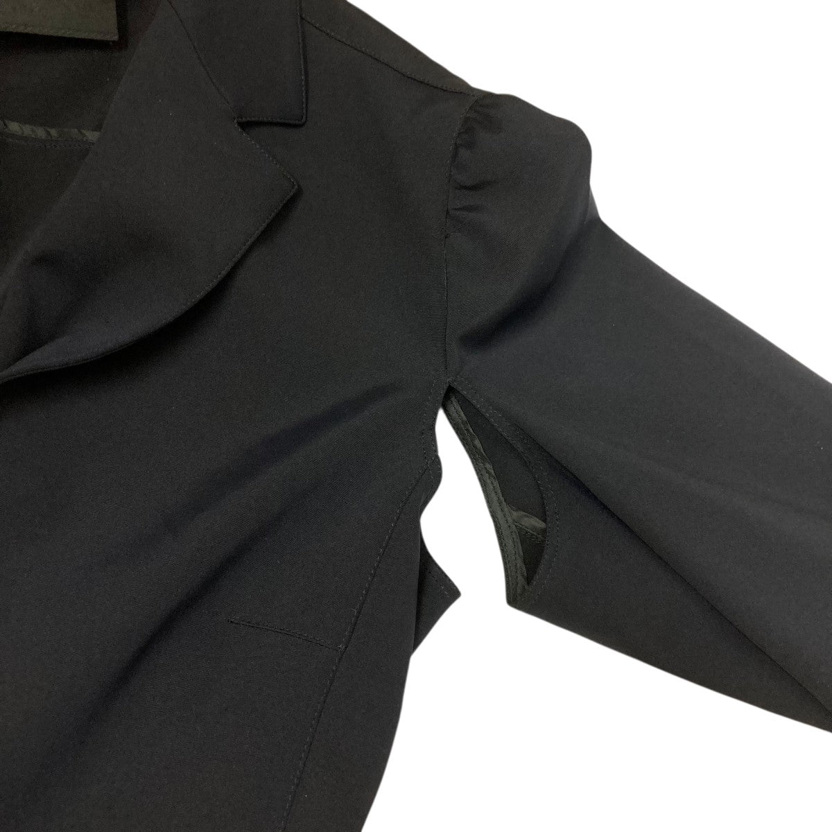 専用です！PRADA シルクジャケット ブラック 正規品★新品未使用 PRADA(プラダ) シルクシャツジャケット ブラック サイズ 4