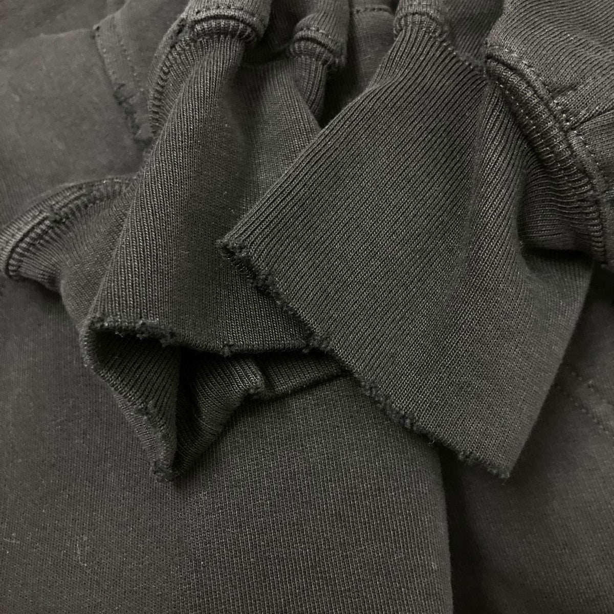 BALENCIAGA バレンシアガ デストロイ パーカー ブラック BALENCIAGA(バレンシアガ) 22AWDestroyed Logo-Print Hoodie