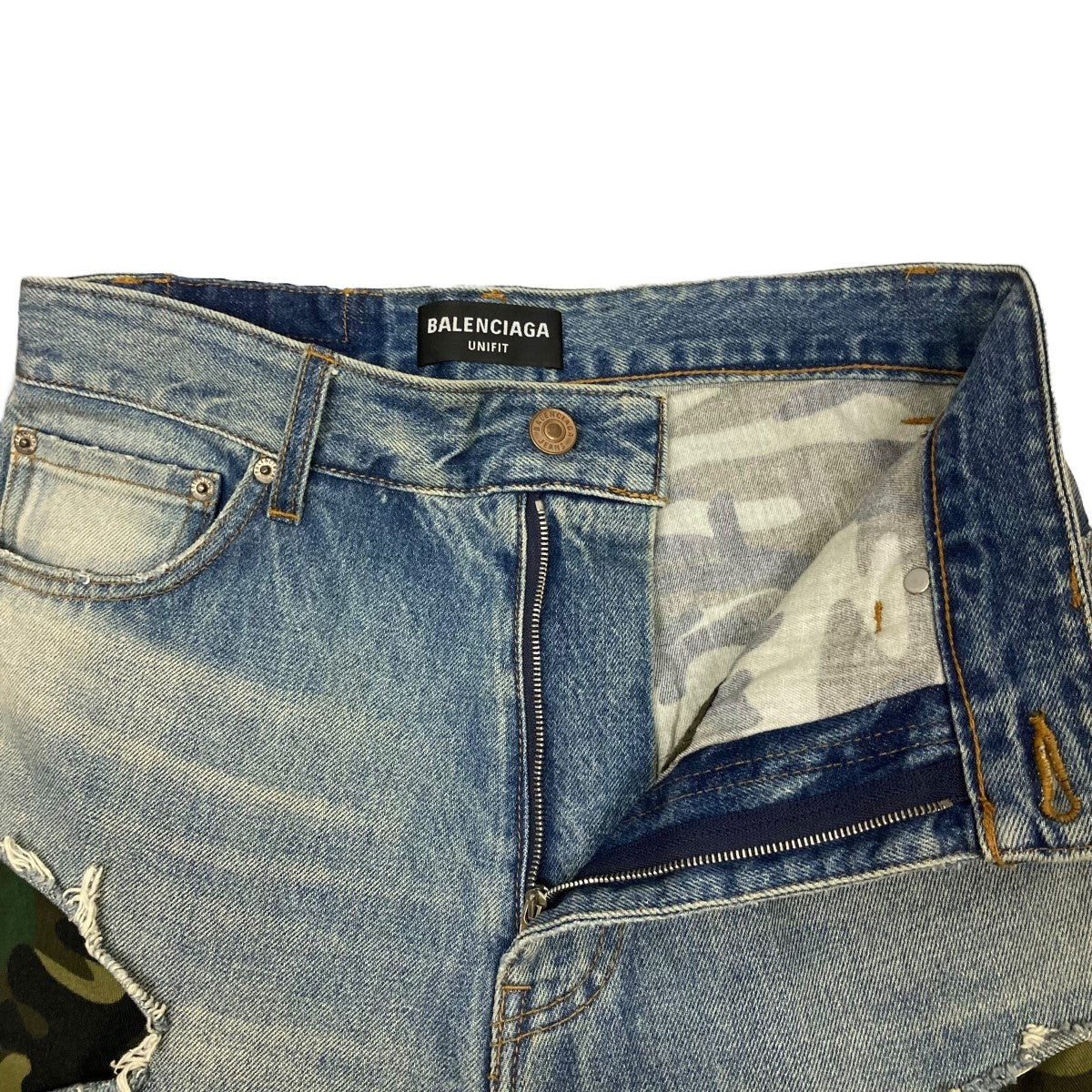 BALENCIAGA(バレンシアガ) 21AWCamouflage Layered Distressed Denim