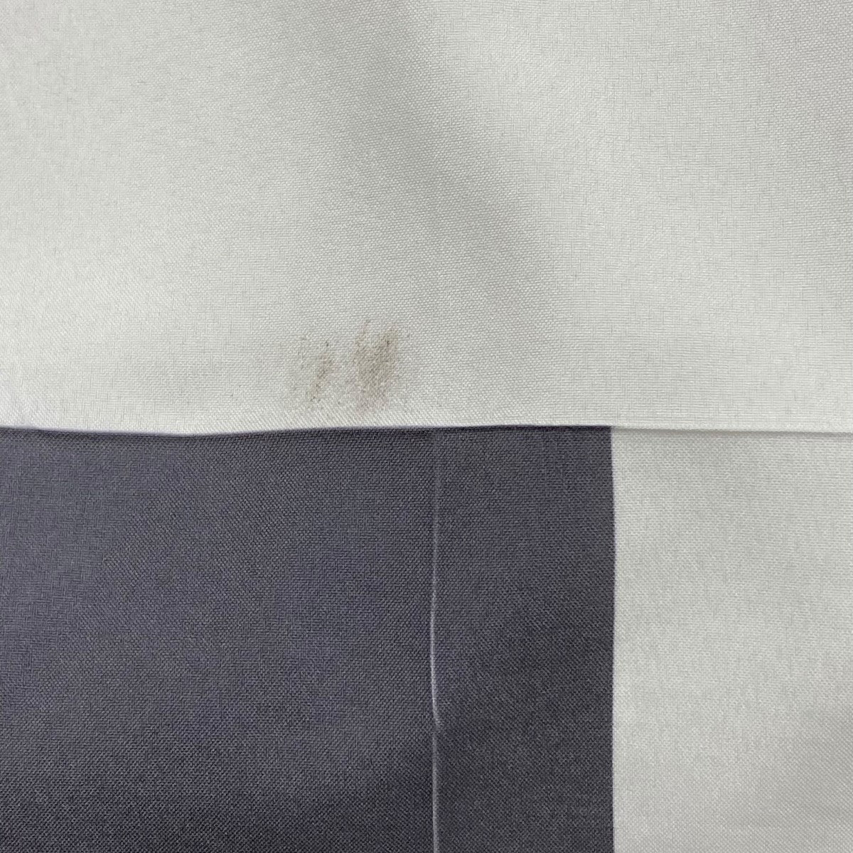 HOMME PLISSE ノーカラーシャツ 白サイズ2 オムプリッセ　イッセイミヤケ　HOMME PLISSE issey miyake バンドカラー　長袖　シャツ　メンズ　ホワイト　白 トップス  スタンドカラー