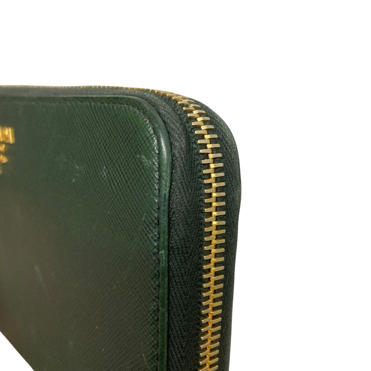 PRADA サフィアーノ　ラウンドジップ 長財布 PRADA(プラダ) サフィアーノレザーラウンドジップ長財布