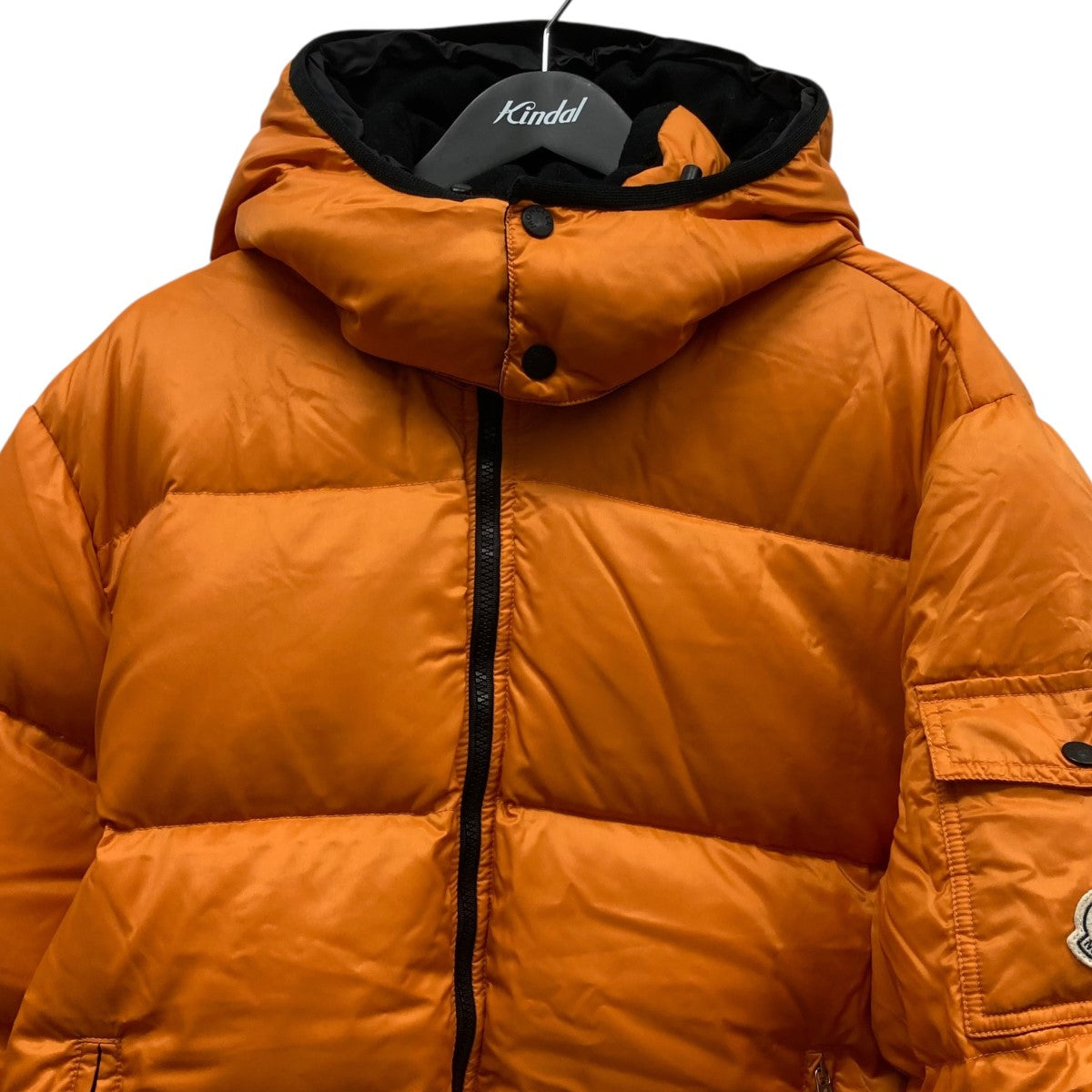 MONCLER(モンクレール) ダウンジャケットZ6H0097 Z6H0097 オレンジ