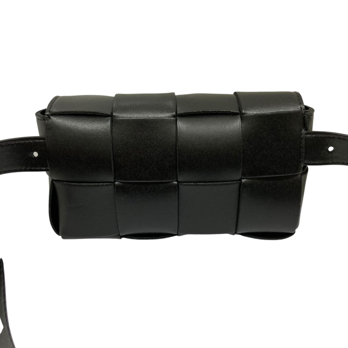 BOTTEGA VENETA カセット ショルダーバッグ ブラック BOTTEGA VENETA(ボッテガヴェネタ) カセットショルダーバッグ