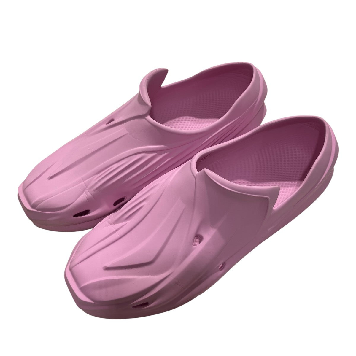 リラックス感とエレガンスの同居【ALYX】サンダル リラックス感とエレガンスの同居【ALYX】サンダル (ALYX