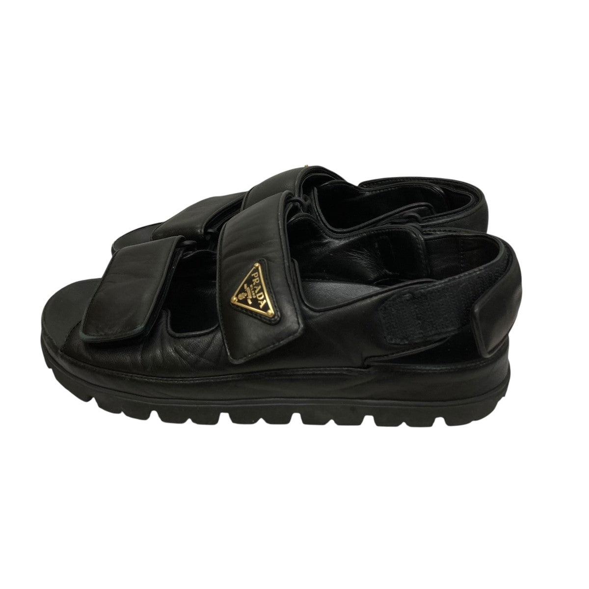 PRADA(プラダ) トライアングルロゴナッパレザーサンダル