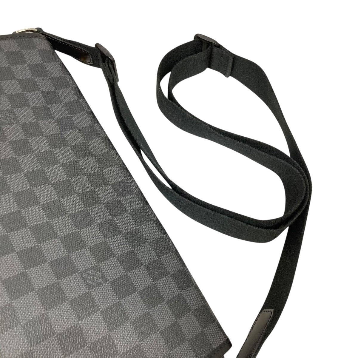 ダミエパターン ショルダーバッグ Louis Vuitton ダミエパターン バッグ