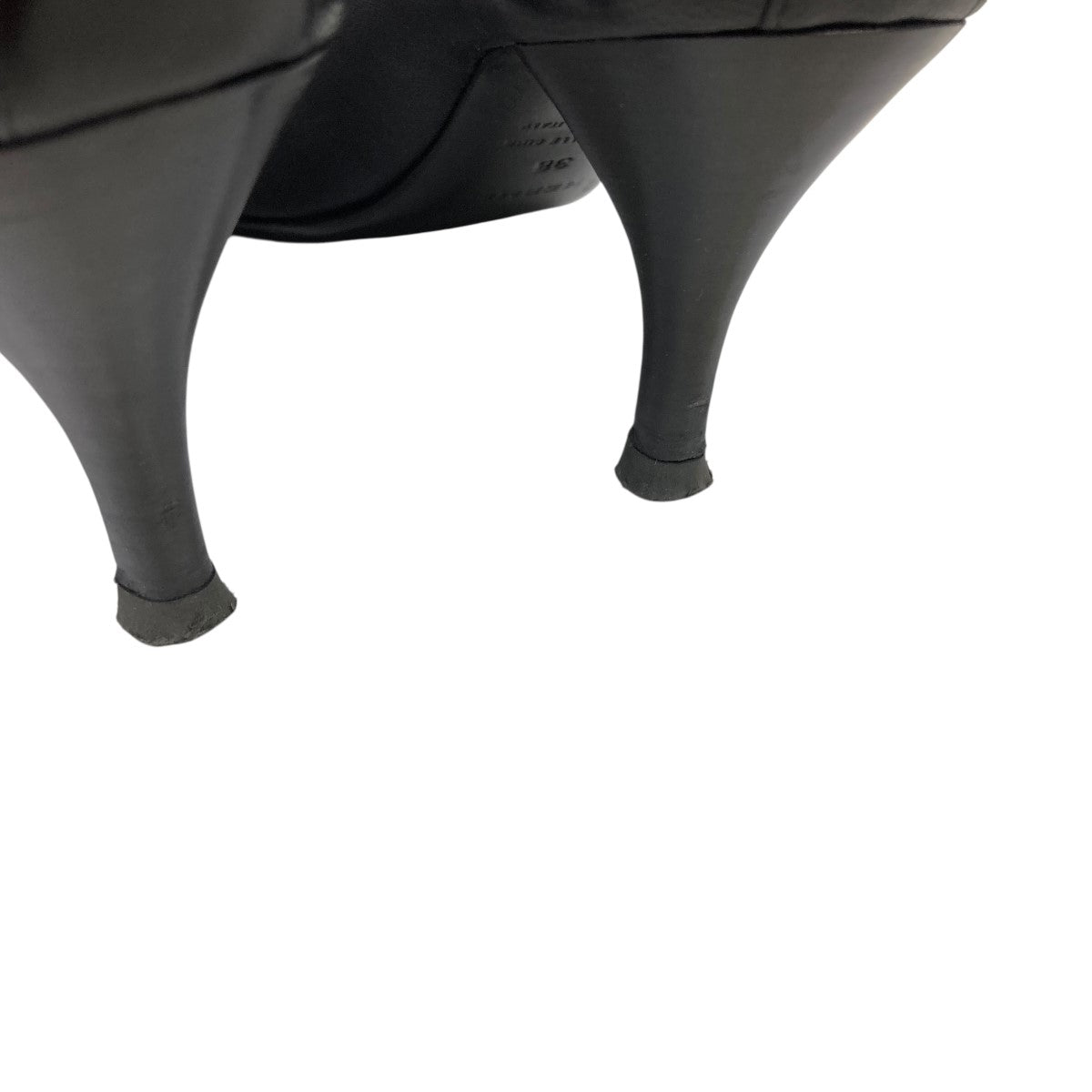 ヒールパンプス