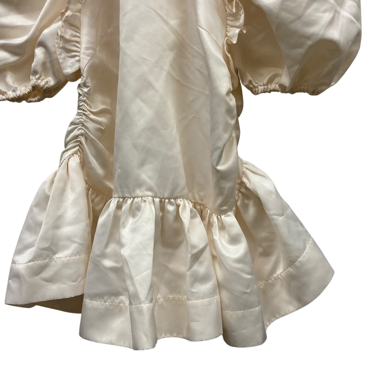 Bibiy＊パフブラウス BIBIY. MADE | STEPHANIE PUFF BLOUSE｜Bibiy.