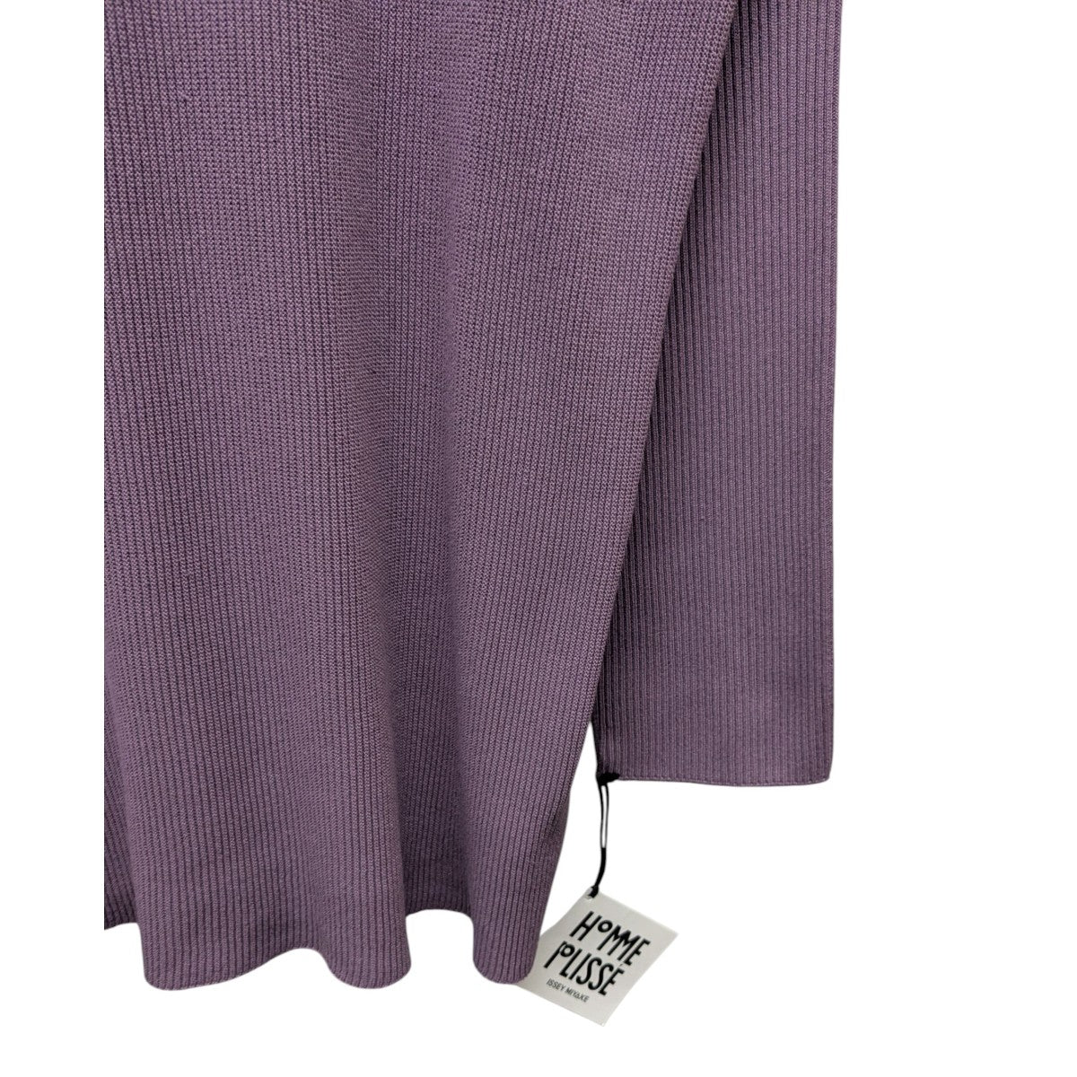 「BASIC KNIT」ベーシックハイネックニットセーター