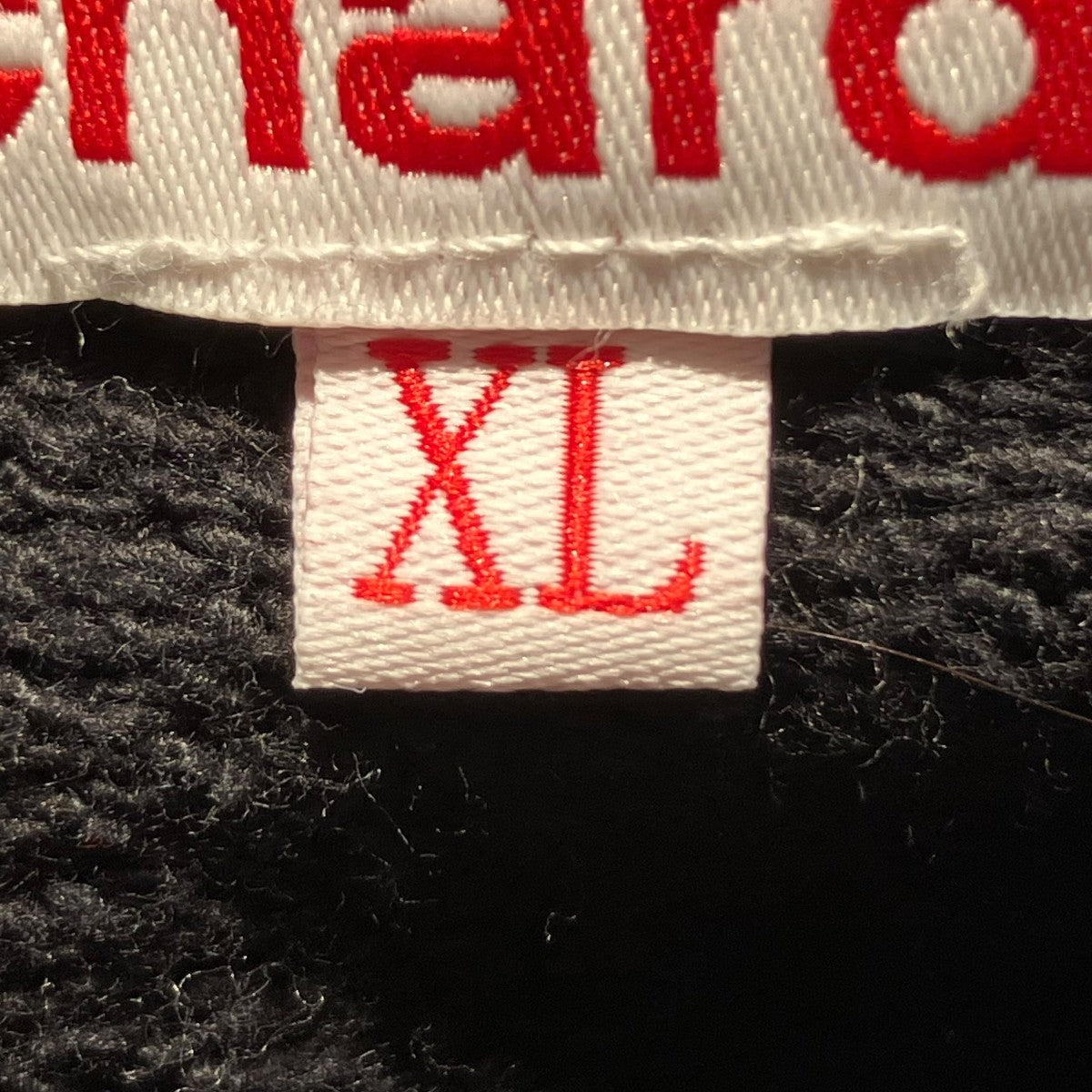 フーデッドプリントパーカー