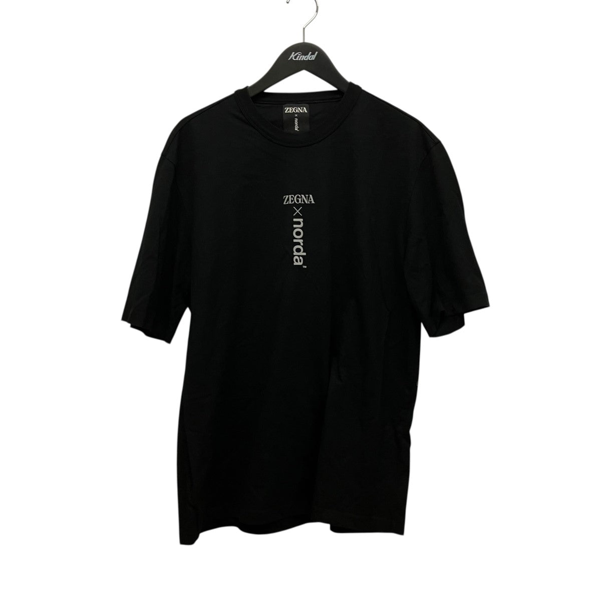 バックグラフィックプリントTシャツ