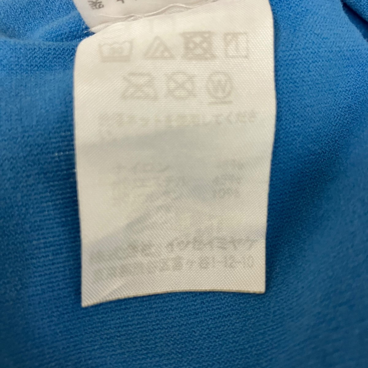 me ISSEY MIYAKE ノースリーブカットソーMI12KR311 古着・中古-6枚目のアイテム画像