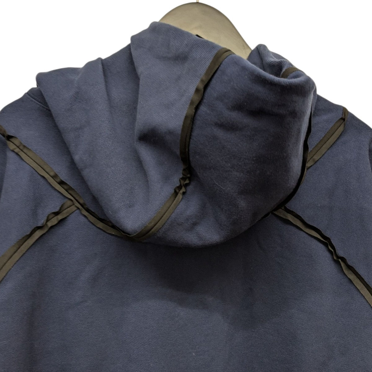 プルオーバ-パーカー