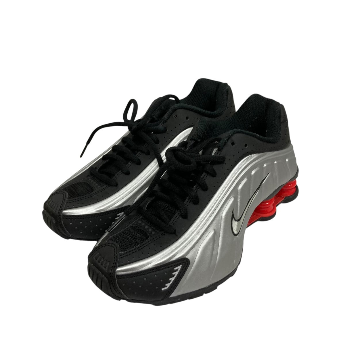 R4 W SHOXスニーカーAR3565-011