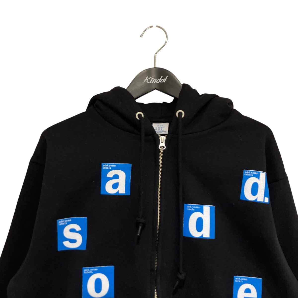 ジップアップパーカー