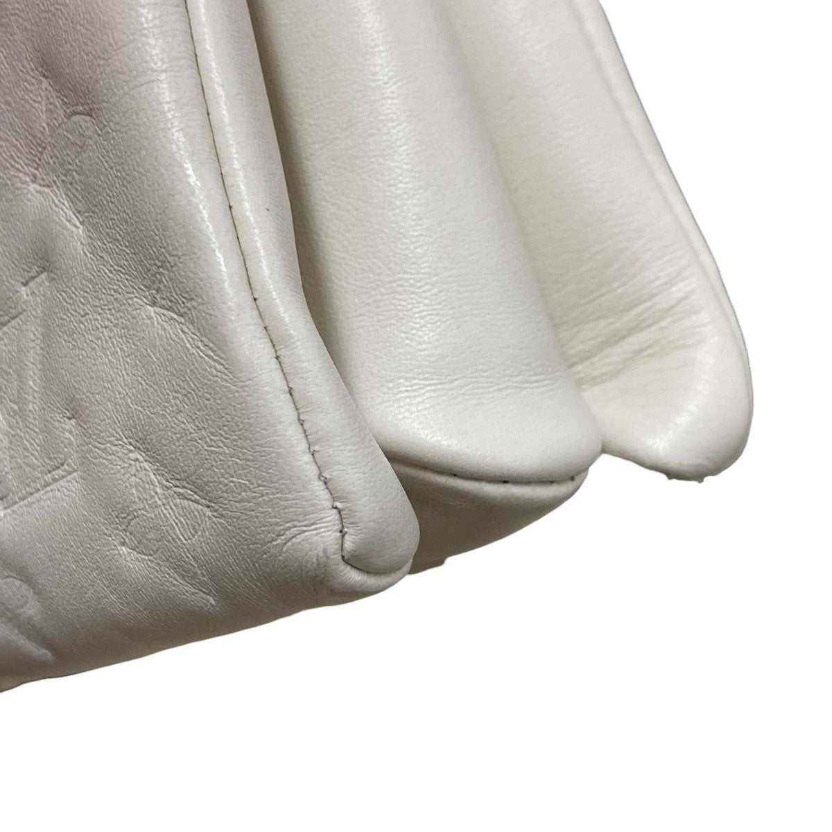 Coussin BBモノグラムチェーンショルダーバッグM20770