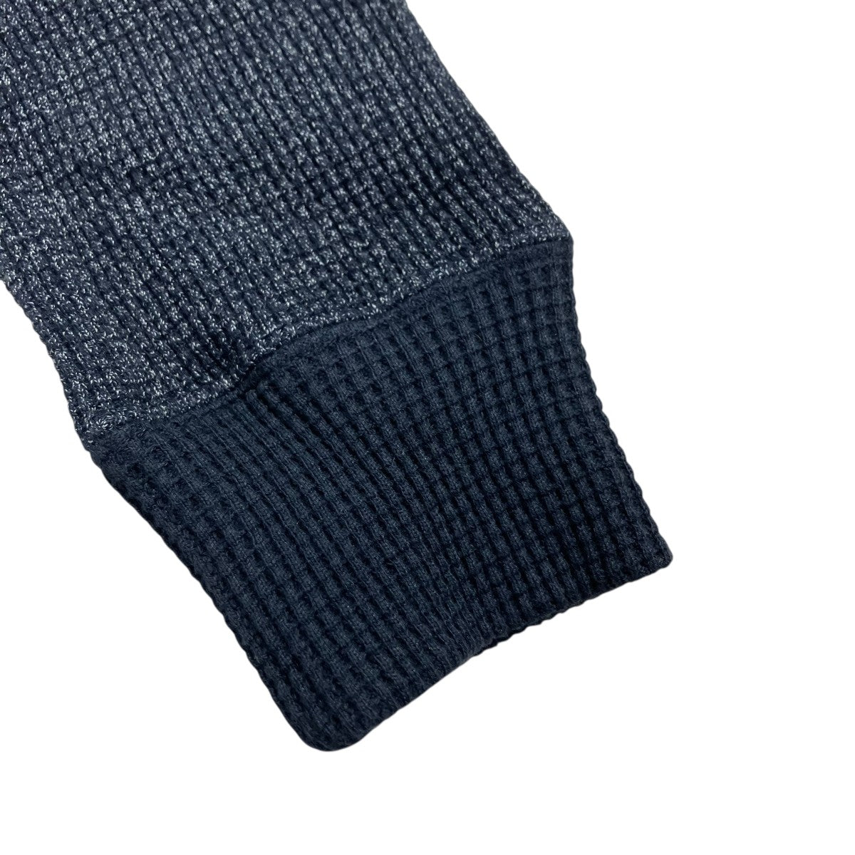 クルーネックニット