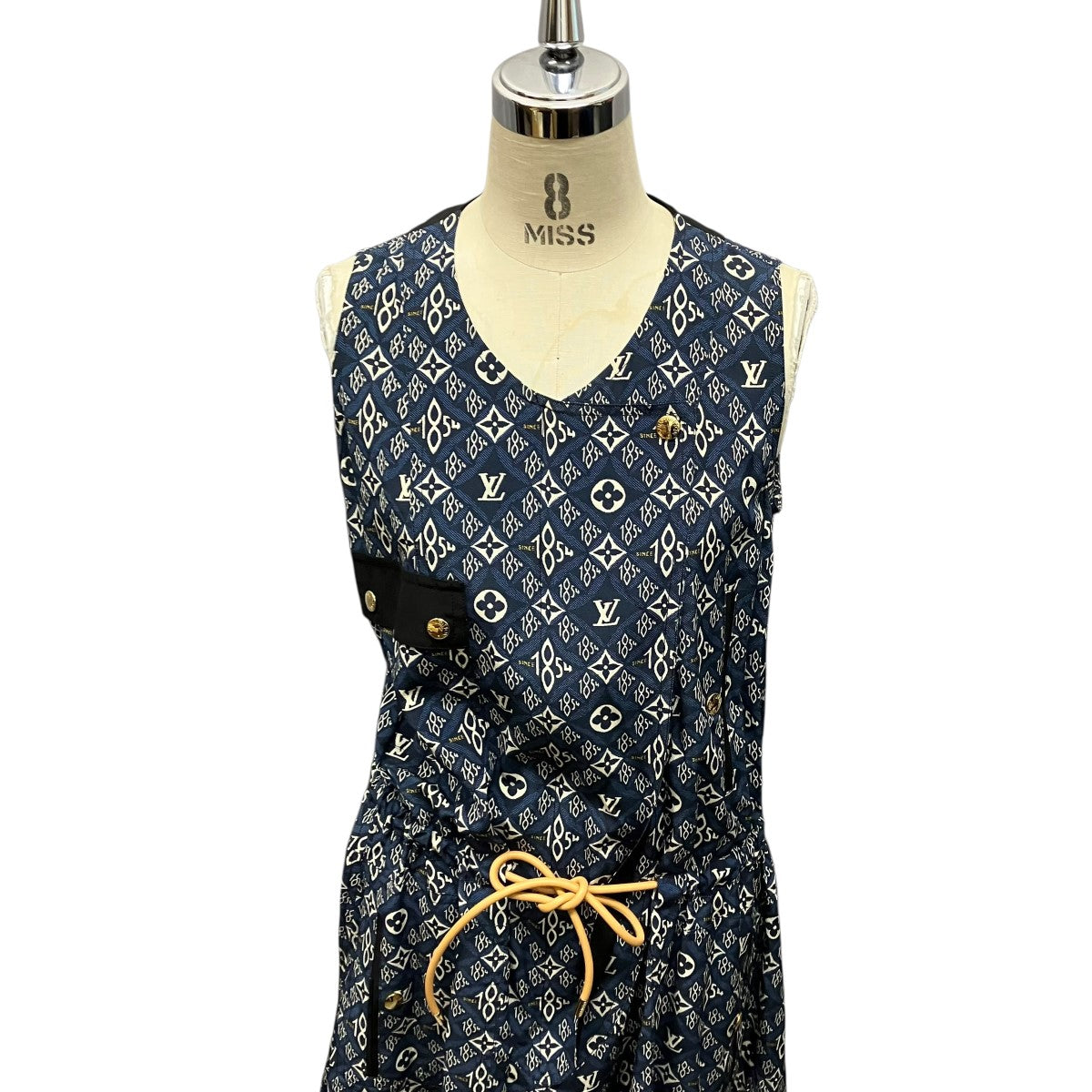 LOUIS VUITTON 21SSモノグラムノースリーブシルクワンピースRW211B ZPD FKDR48 古着・中古-4枚目のアイテム画像