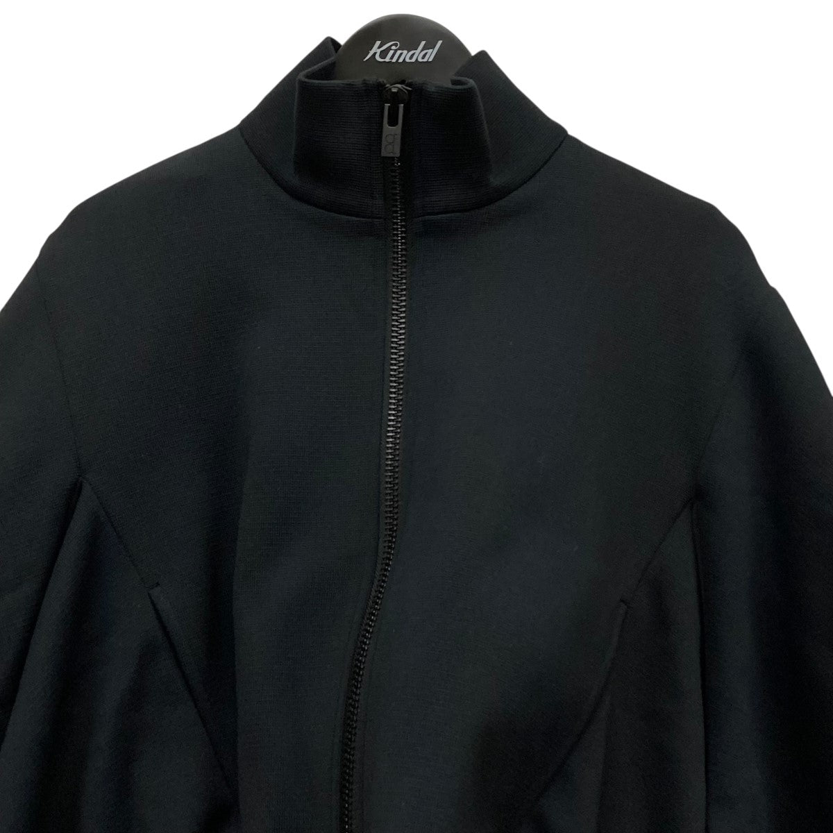 25AWPADDED MILAN ROUND BLOUSONボリュームスリーブジップブルゾンCF010KC050JP00