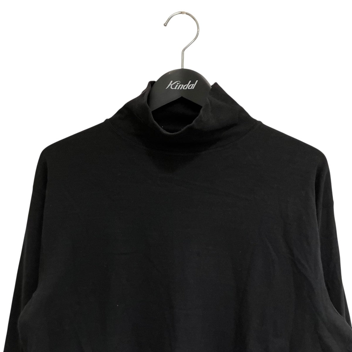 タートルネックカットソー