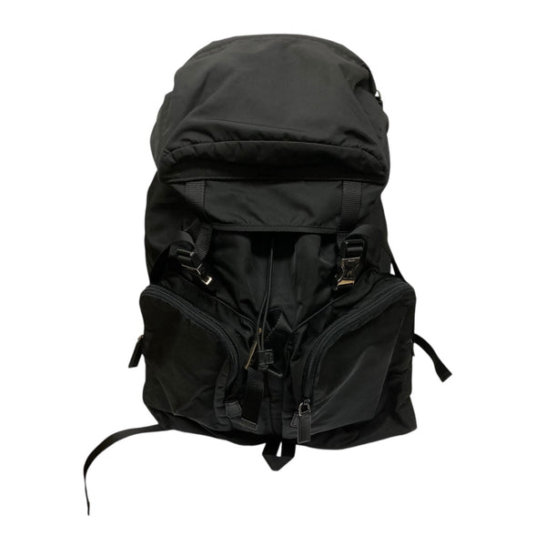 PRADA(プラダ) V136三角プレート付きナイロンバックパック ブラック