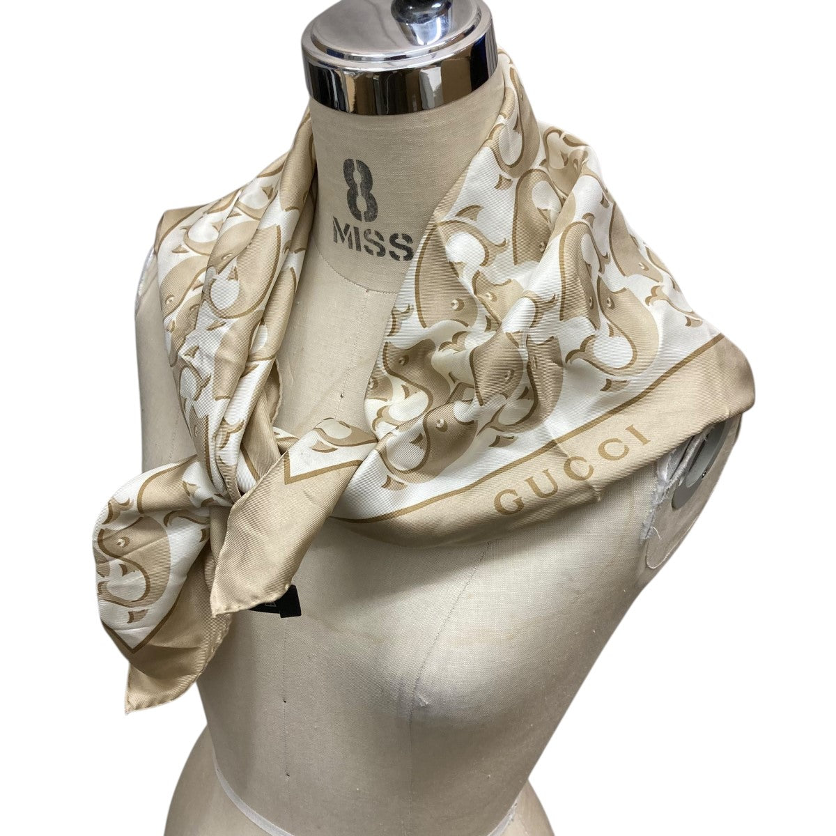 GUCCI 総柄シルクスカーフ 古着・中古-2枚目のアイテム画像