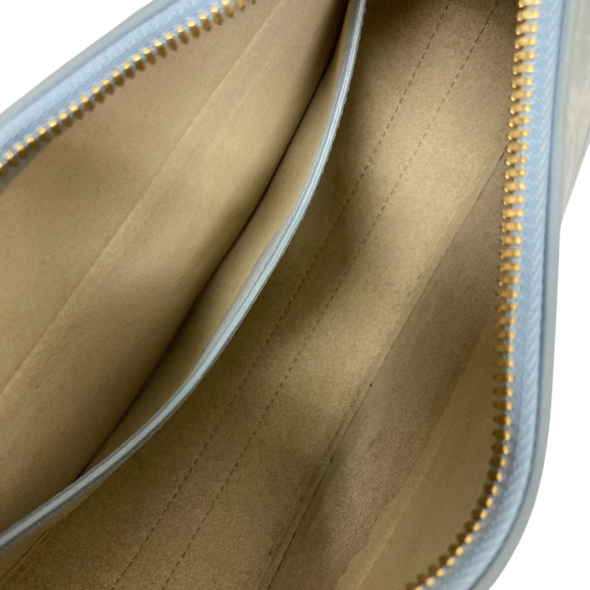 ショルダーバッグ