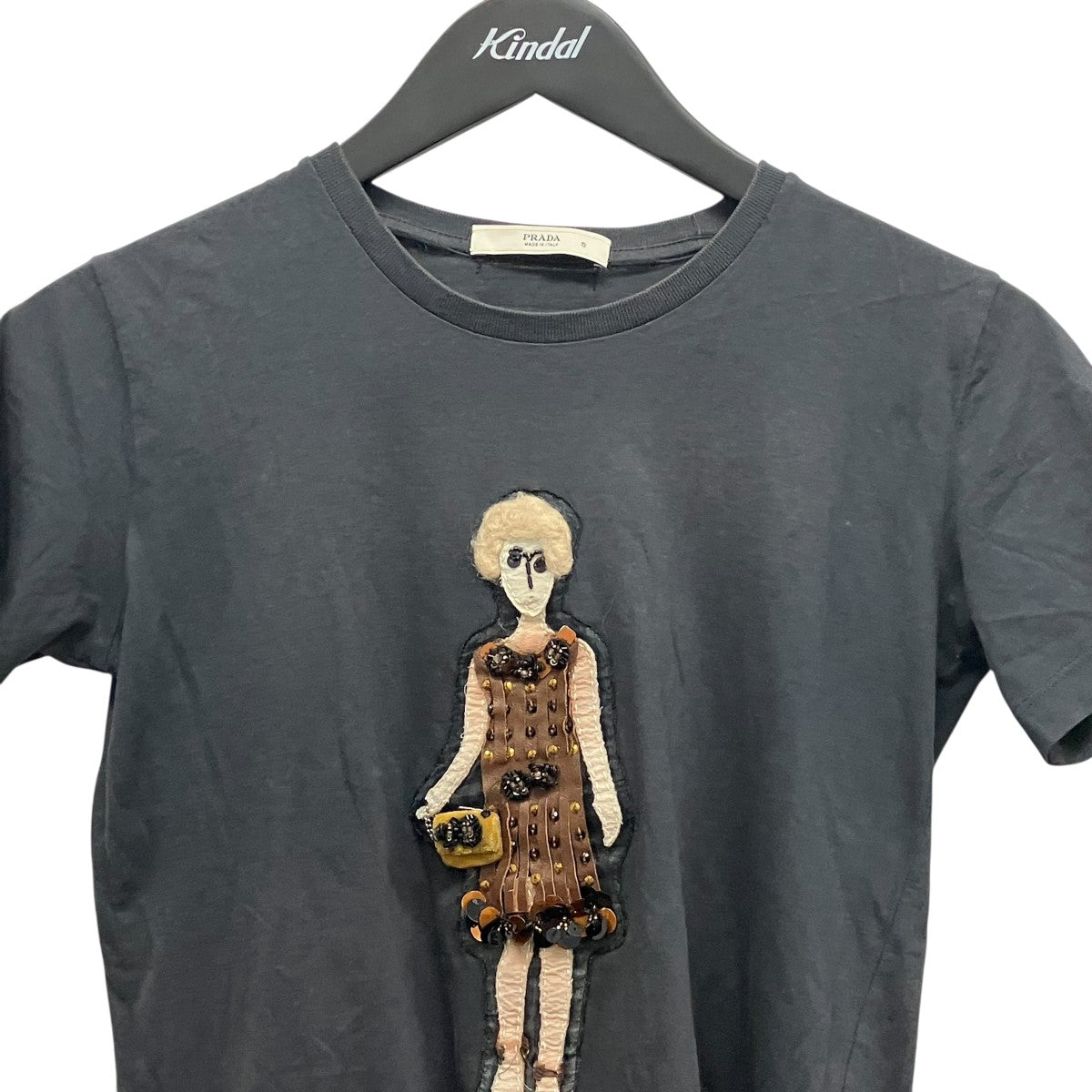 ビーズ刺しゅうＴシャツ
