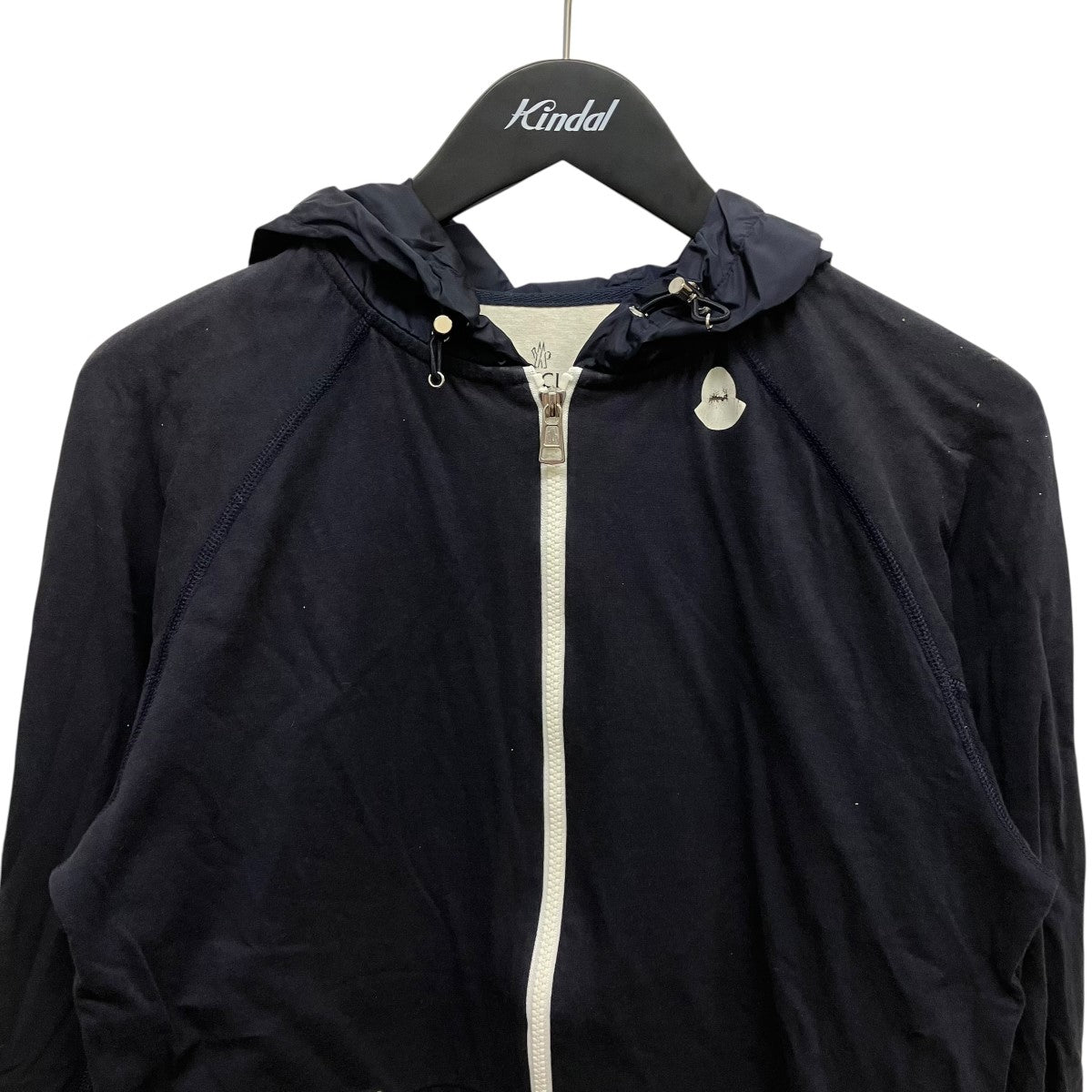 MONCLER ナイロン切り替えフーデットパーカー 古着・中古-2枚目のアイテム画像