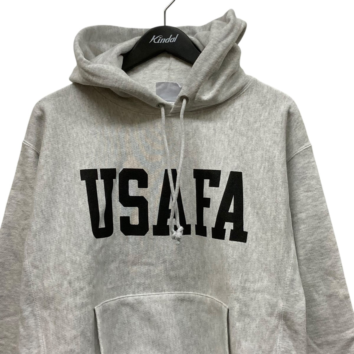 ロゴプリントフーデットパーカー