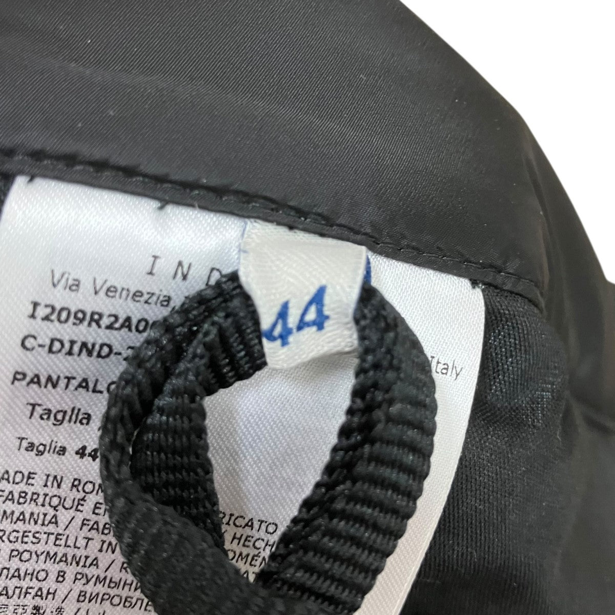 MONCLER 2WAYカーゴナイロンパンツI209R2A00002 M3406 古着・中古-6枚目のアイテム画像