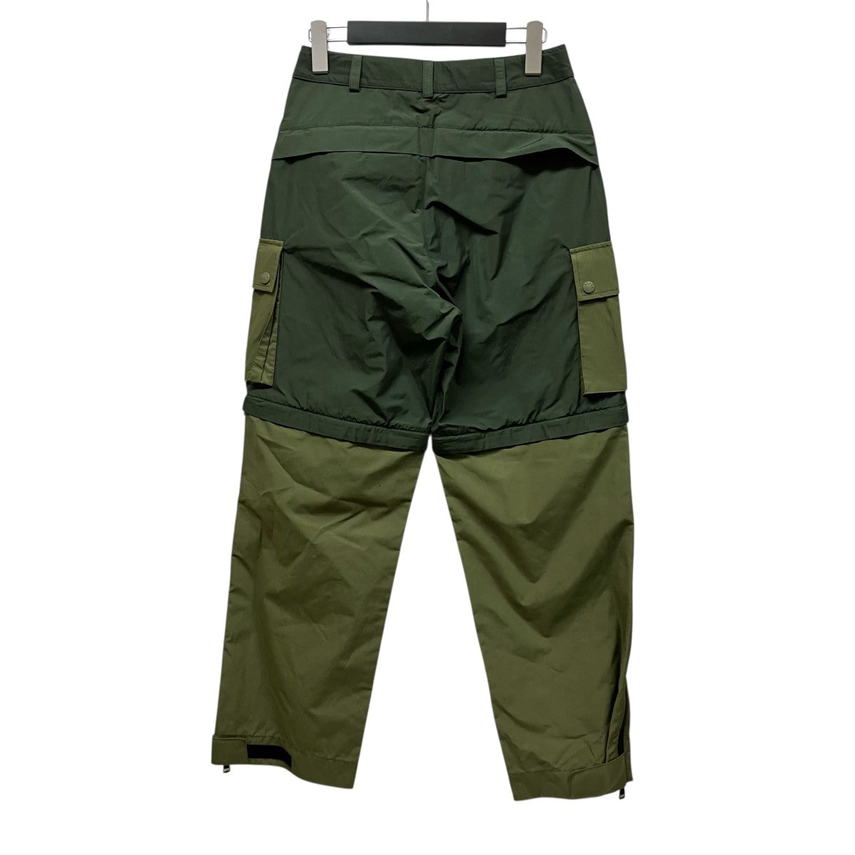 MONCLER 23AW2WAYナイロンカーゴパンツI209R2A00001 M3405 古着・中古-2枚目のアイテム画像