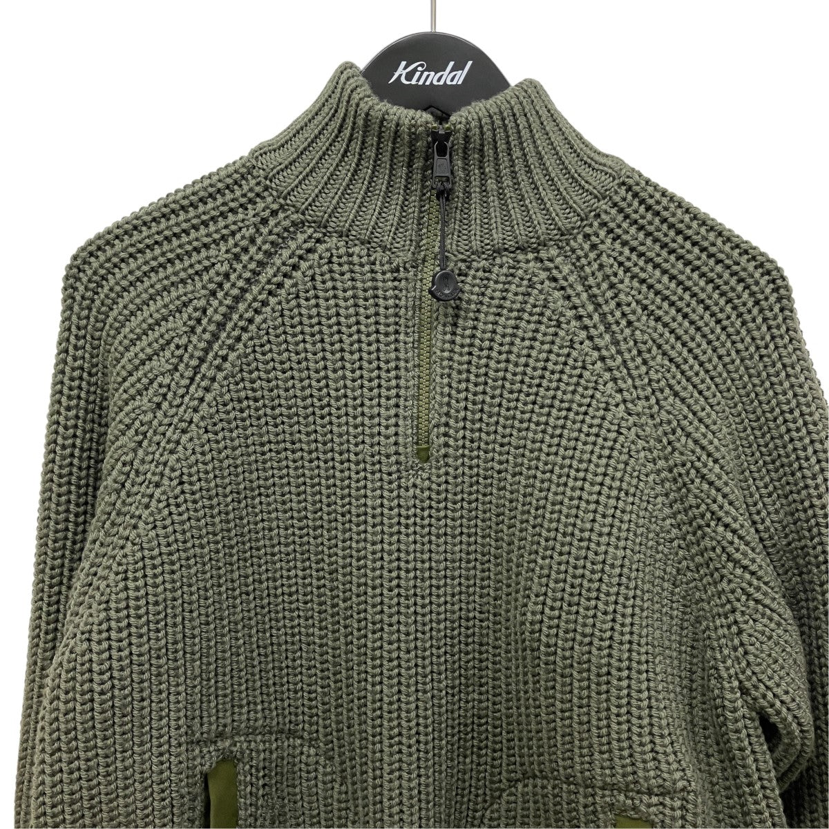 MONCLER×Pharrell Williams CICLISTA TRICOT 23AWローゲージ ハーフジップニットセーターI209R9F00001 M1172 古着・中古-3枚目のアイテム画像
