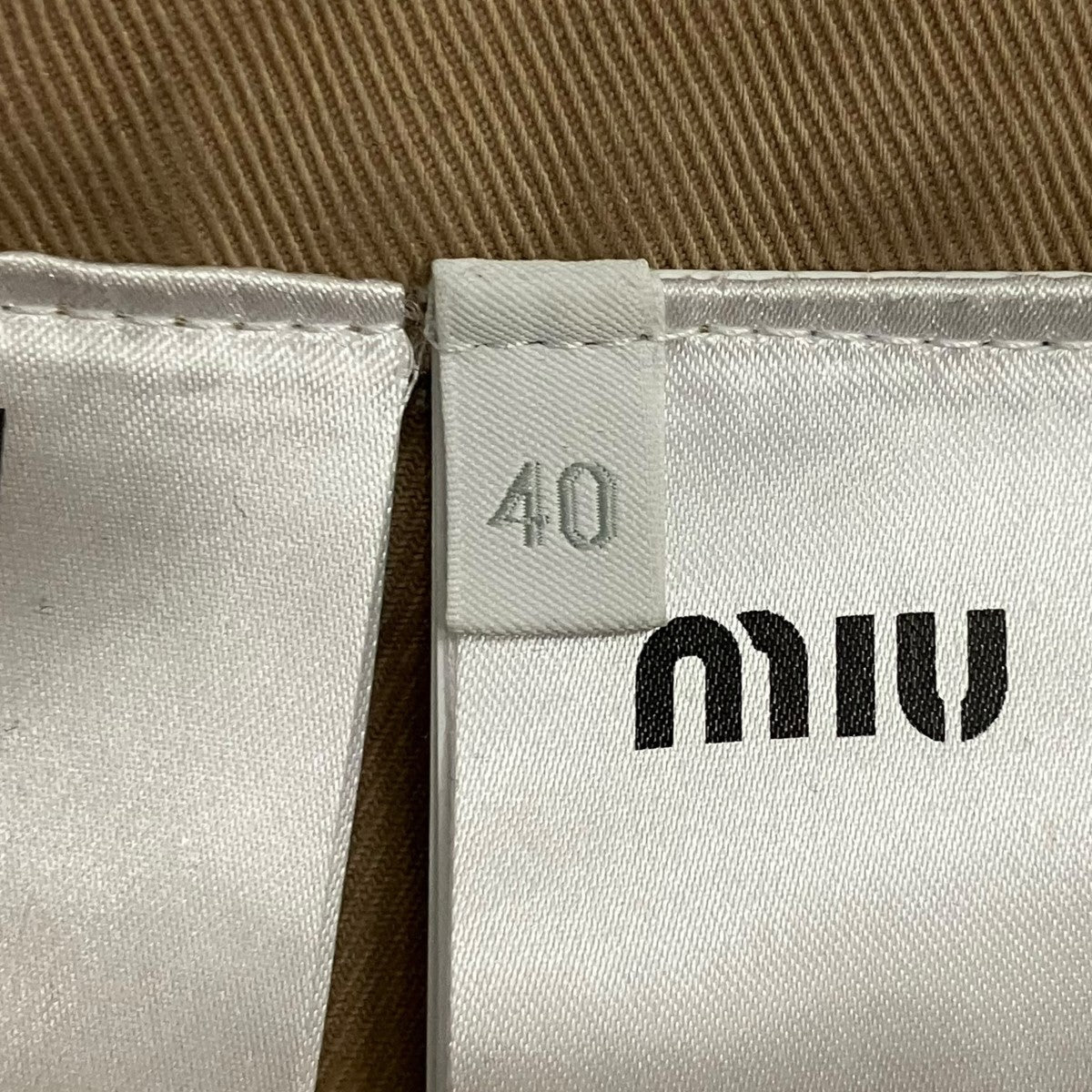 MIU MIU 23SSデニムハーフパンツMP1724 古着・中古-6枚目のアイテム画像